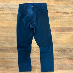 Lululemon Crop Legging.